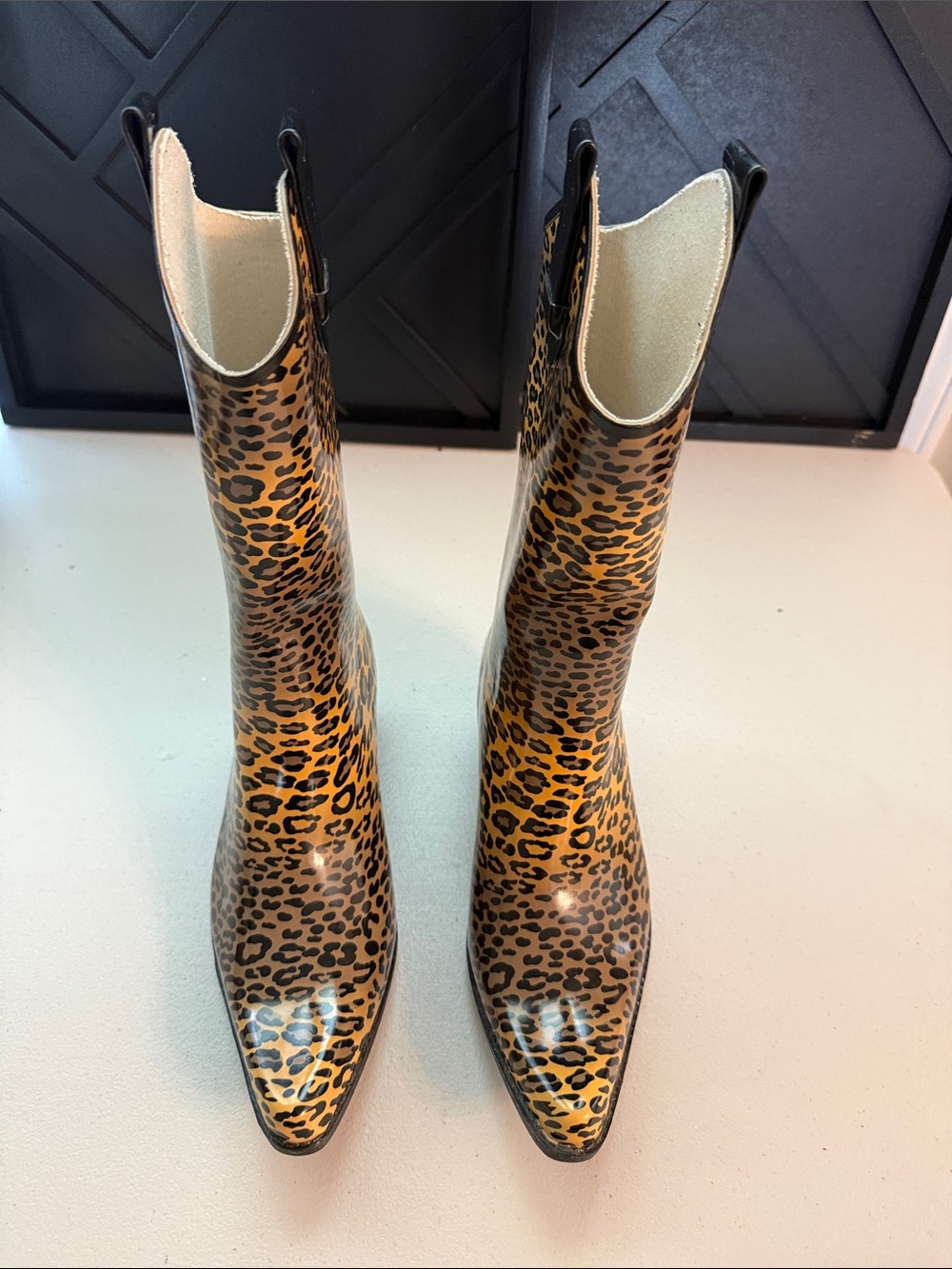 Corkys Rubber Rain Boots galoshes Leopard-Print Pointed Toe size 8